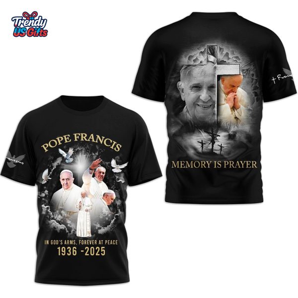 In God’s Arms Forever At Peace 1936-2025 Memory Is Prayer T-Shirt